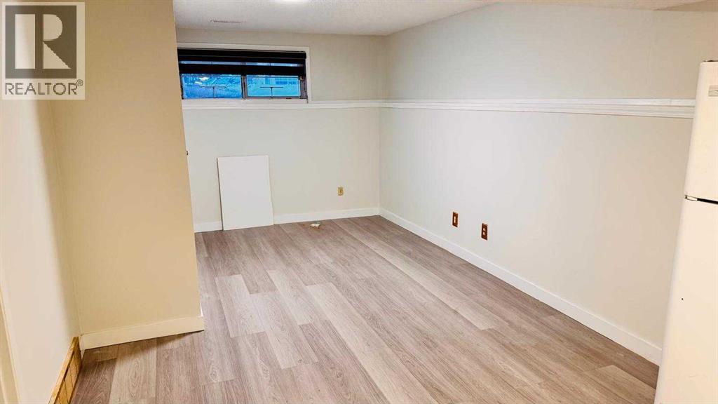 Single Family House Bi-level for Sale in  Martinwood Road NE Martindale Calgary 