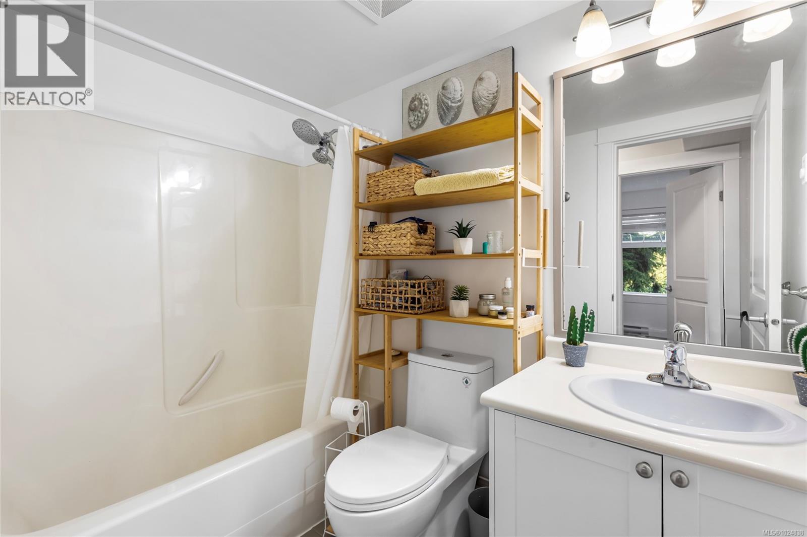 #321 2829 PEATT RD - 23