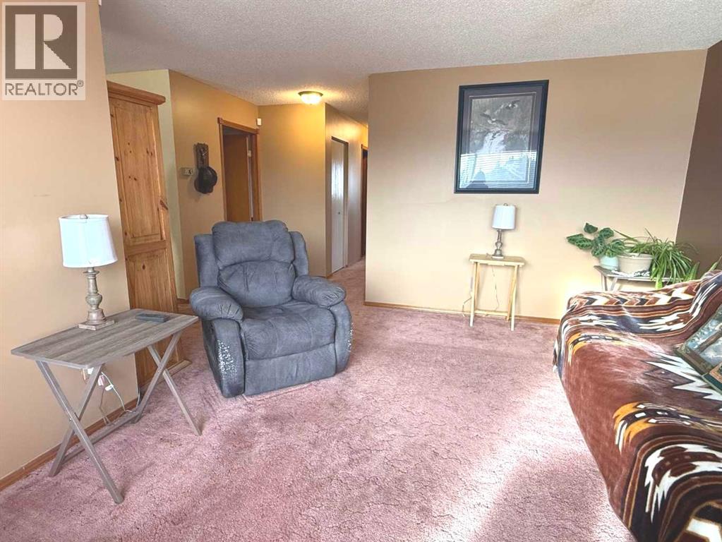 4604 Womacks, Blackfalds