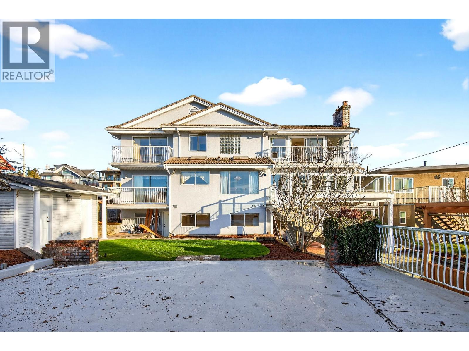 291 N SPRINGER AVENUE, Burnaby