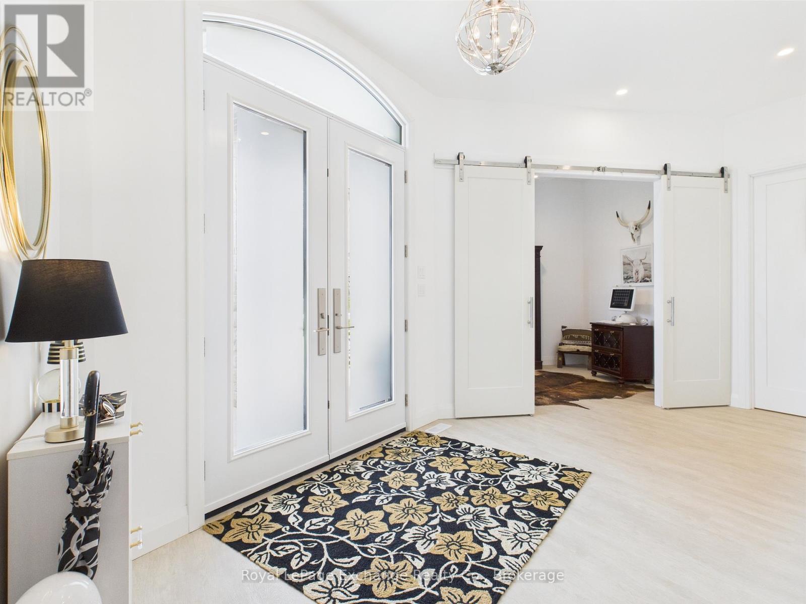 12 SUNSET PLACE - Photo 3 of 45, Huron-Kinloss, Ontario