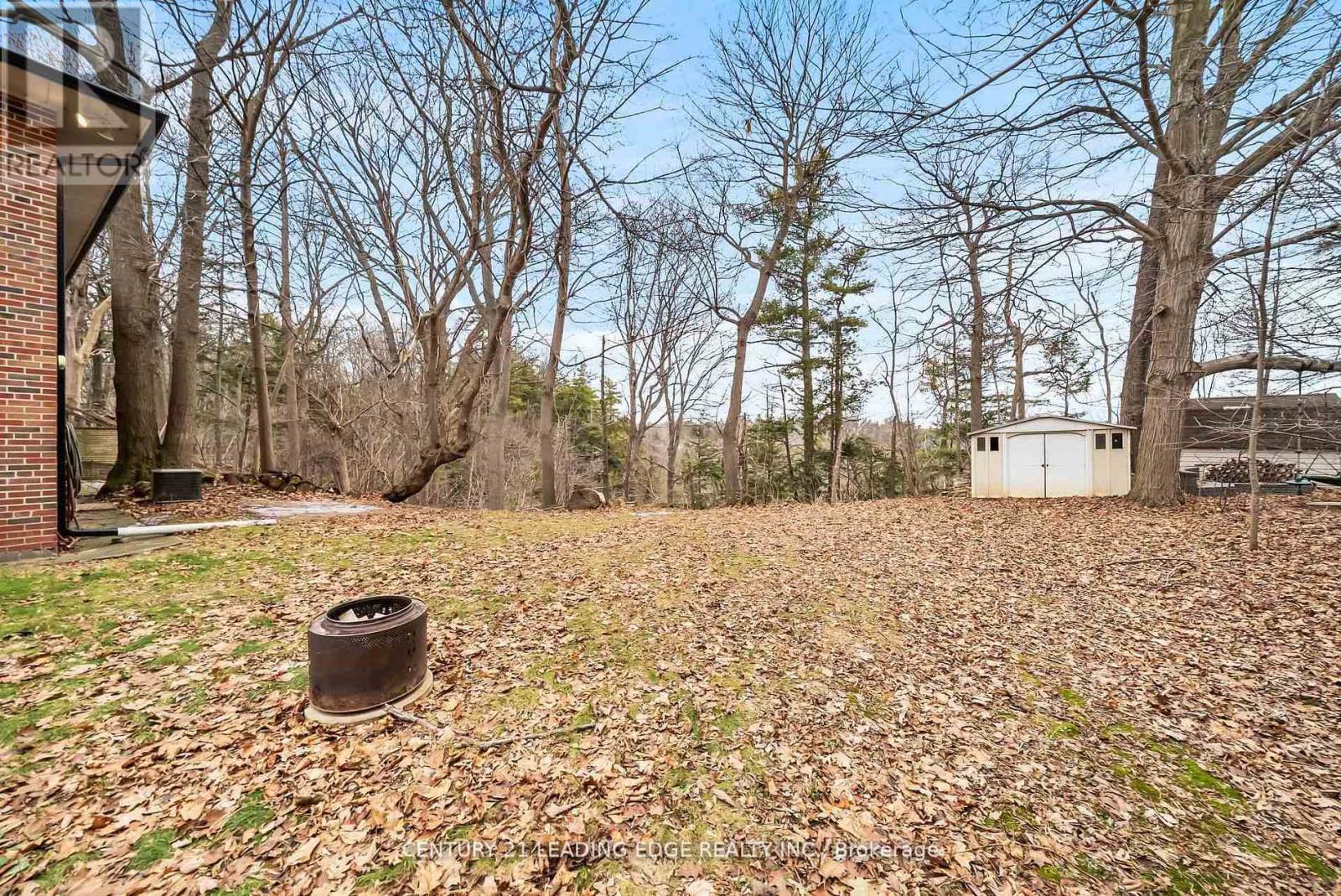 541 ROUGE HILLS DRIVE - 34
