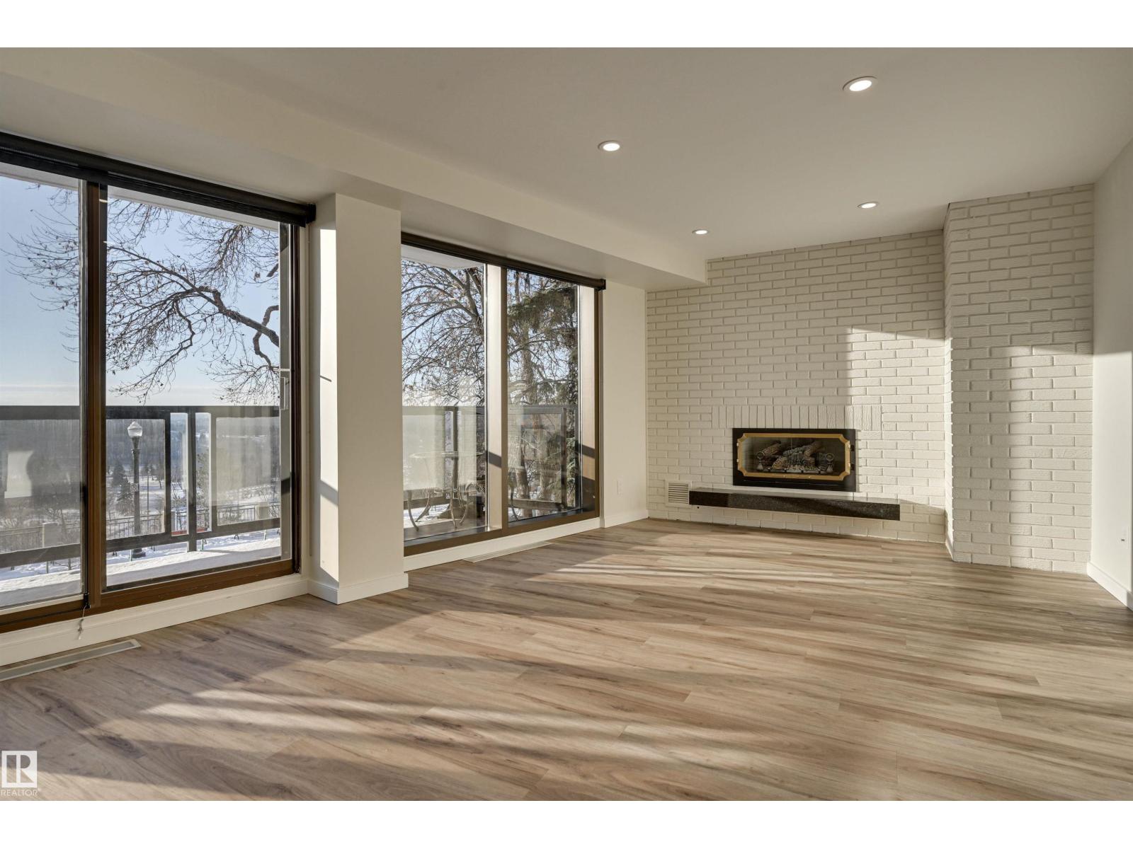 #1 11960 100 AV NW - 12