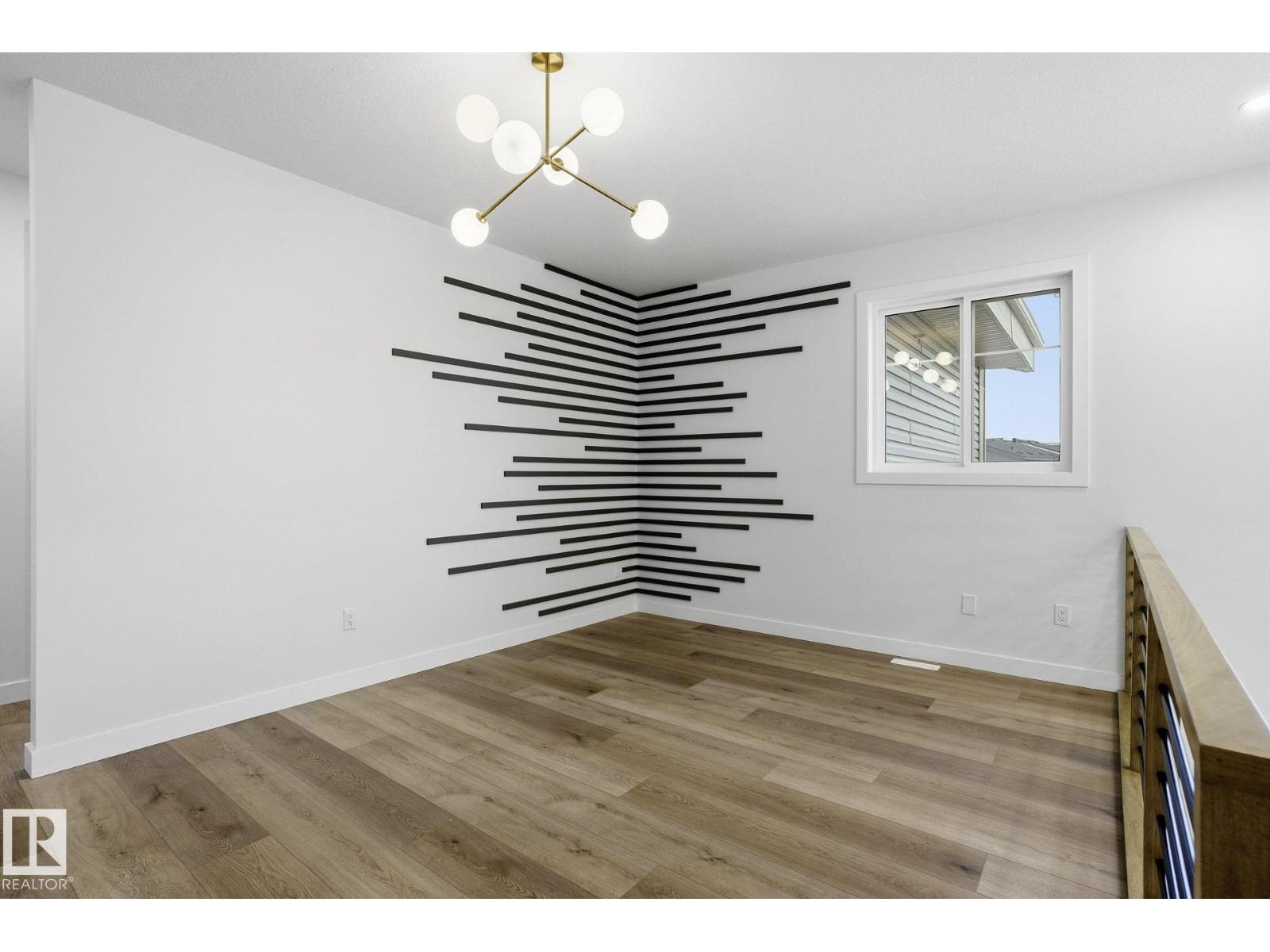 6408 26 ST NE - 19