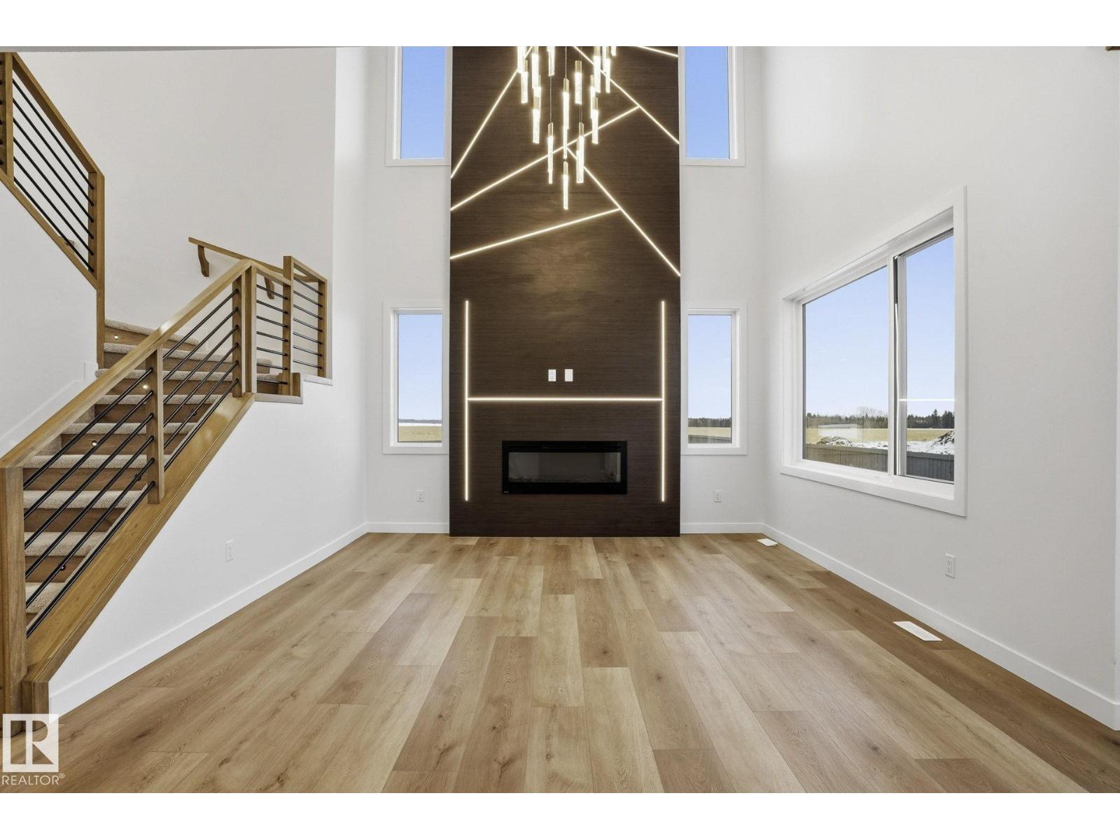 6408 26 ST NE - 5
