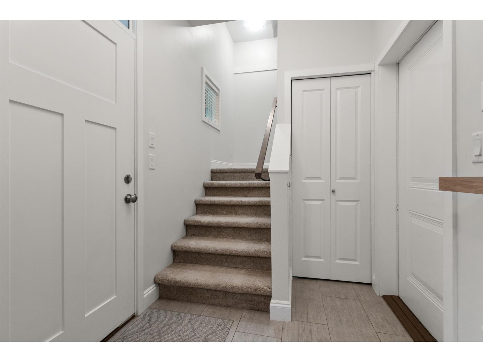 5524 DRIFTWOOD STREET, Sardis South, Chilliwack