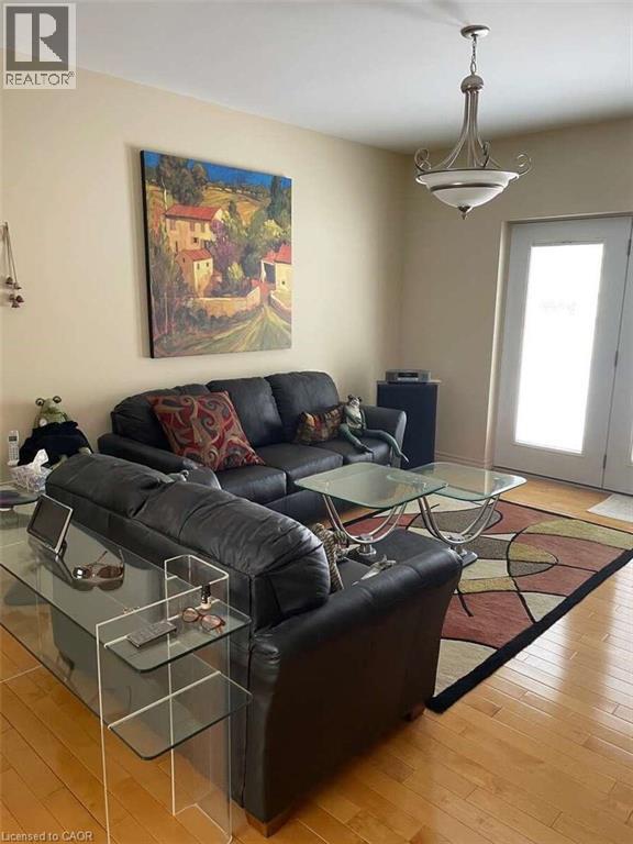 36 ELIZABETH Drive - 23