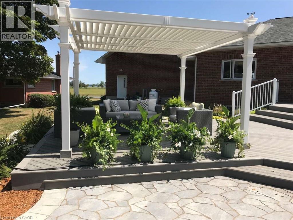 36 ELIZABETH Drive - 6