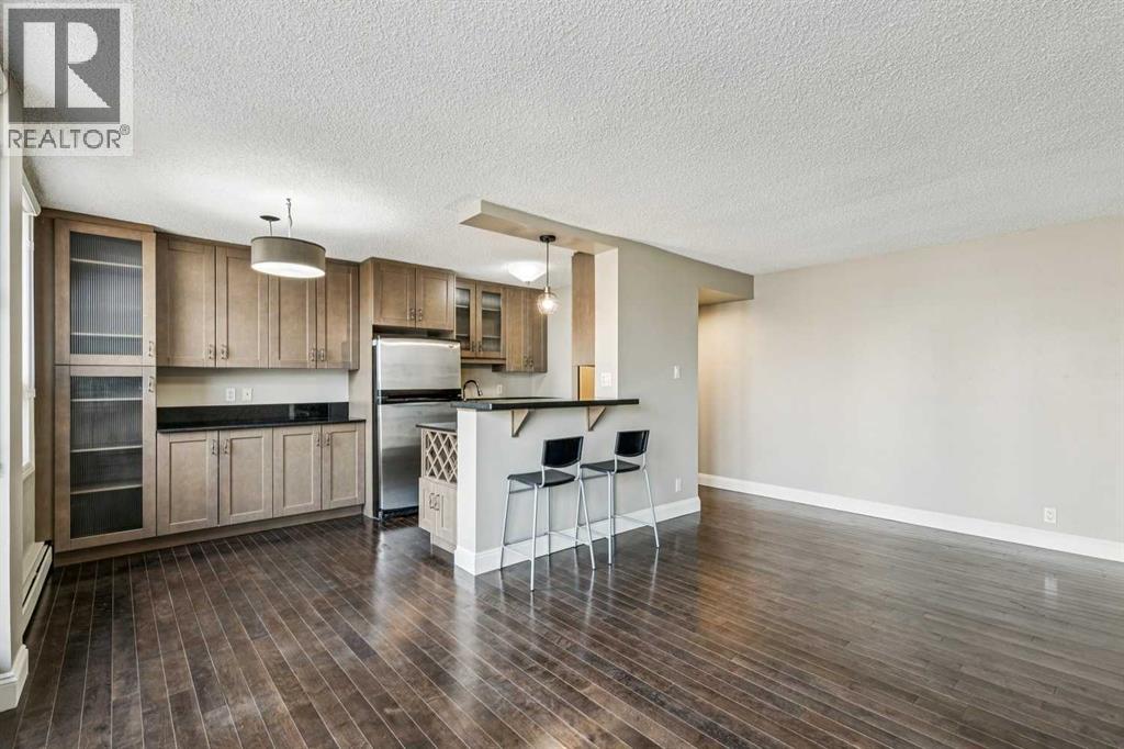 Single Family House for Sale in    Avenue SW Beltline Calgary 