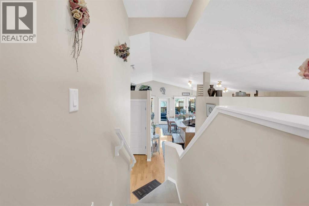 24 Lincoln Street South, Sylvan Lake