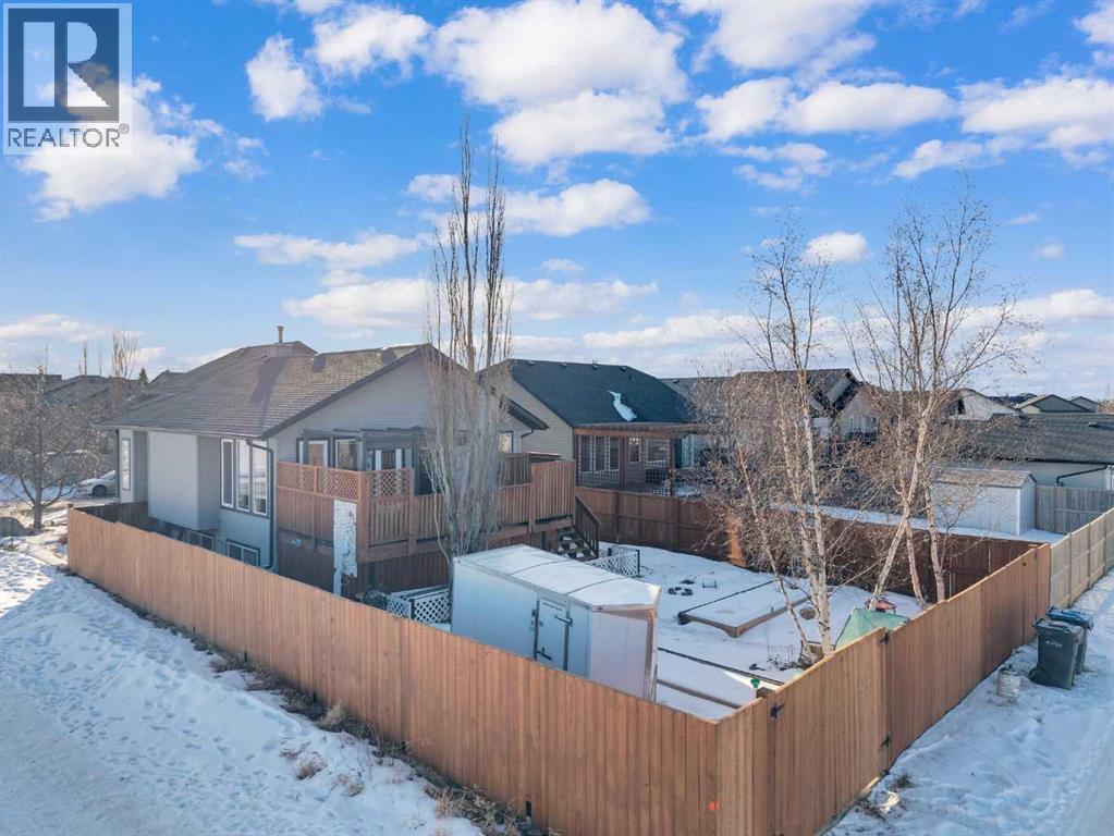 24 Lincoln Street South, Sylvan Lake