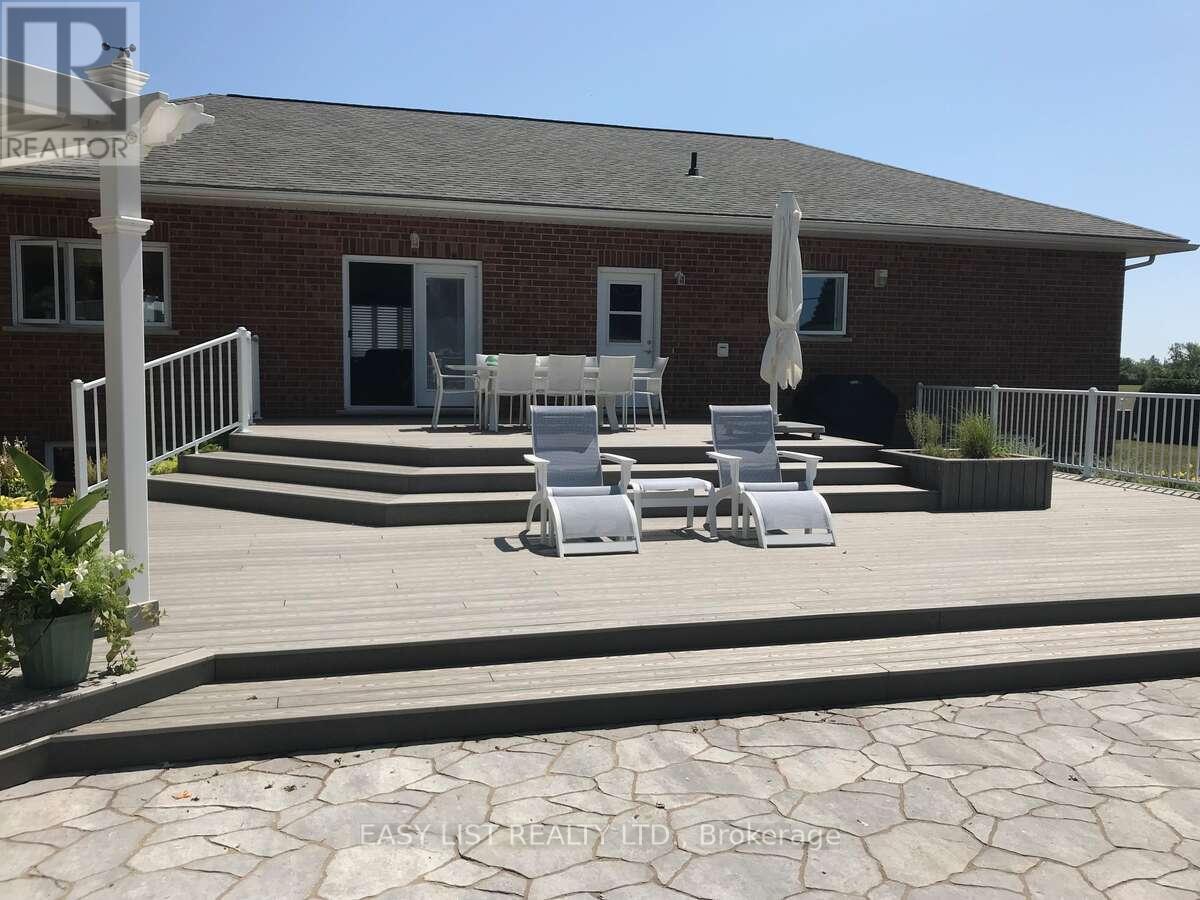 36 ELIZABETH DRIVE - 5