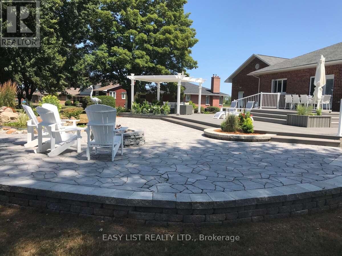 36 ELIZABETH DRIVE - 9