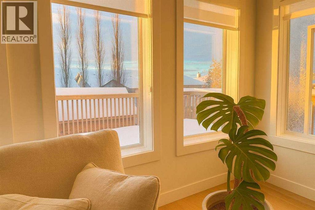 Single Family House for Sale in  Tuscany Ridge Heights NW Tuscany Calgary 