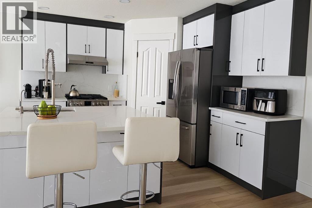 Single Family House for Sale in  Tuscany Ridge Heights NW Tuscany Calgary 