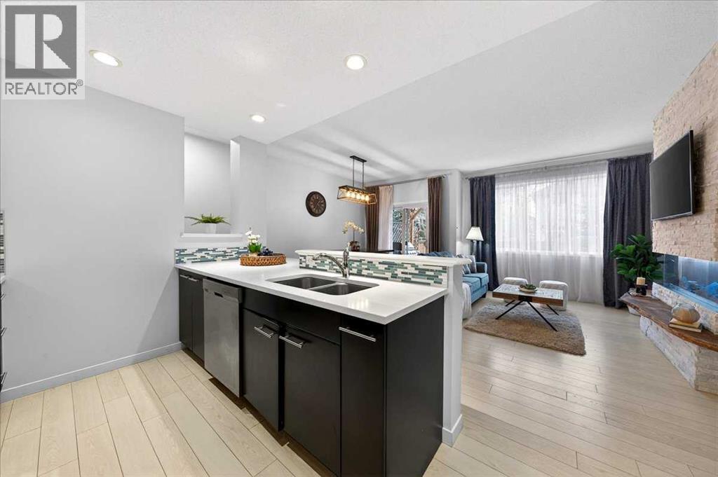 Single Family House for Sale in  Chaparral Valley Common SE Chaparral Calgary 