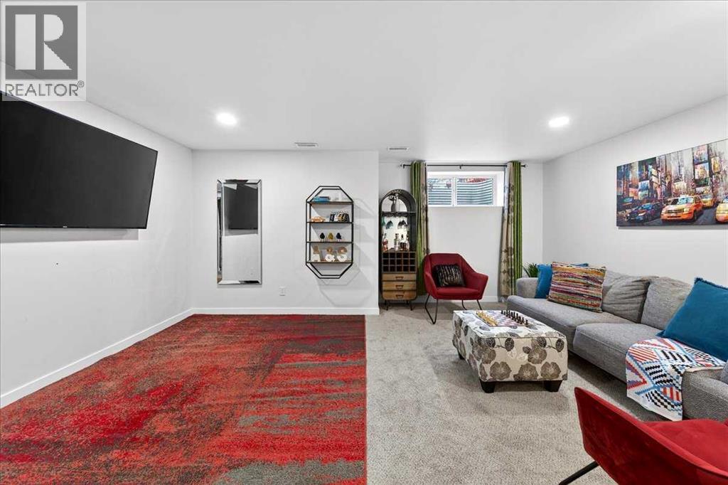 Single Family House for Sale in  Chaparral Valley Common SE Chaparral Calgary 