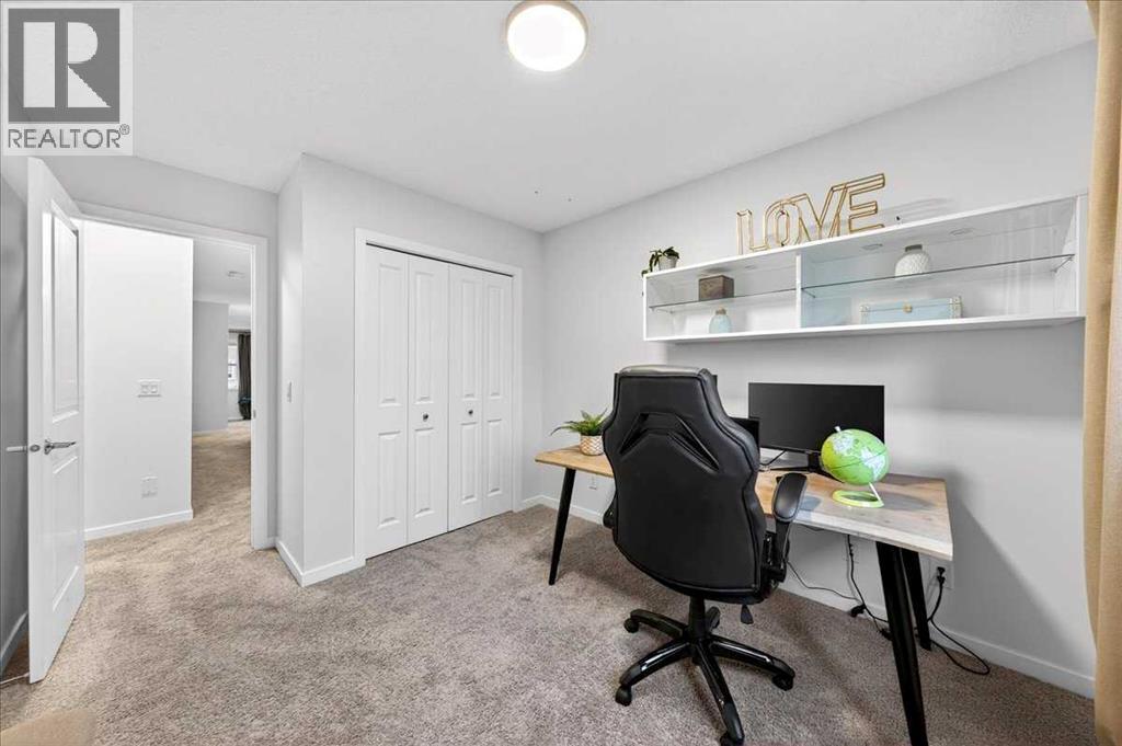 Single Family House for Sale in  Chaparral Valley Common SE Chaparral Calgary 