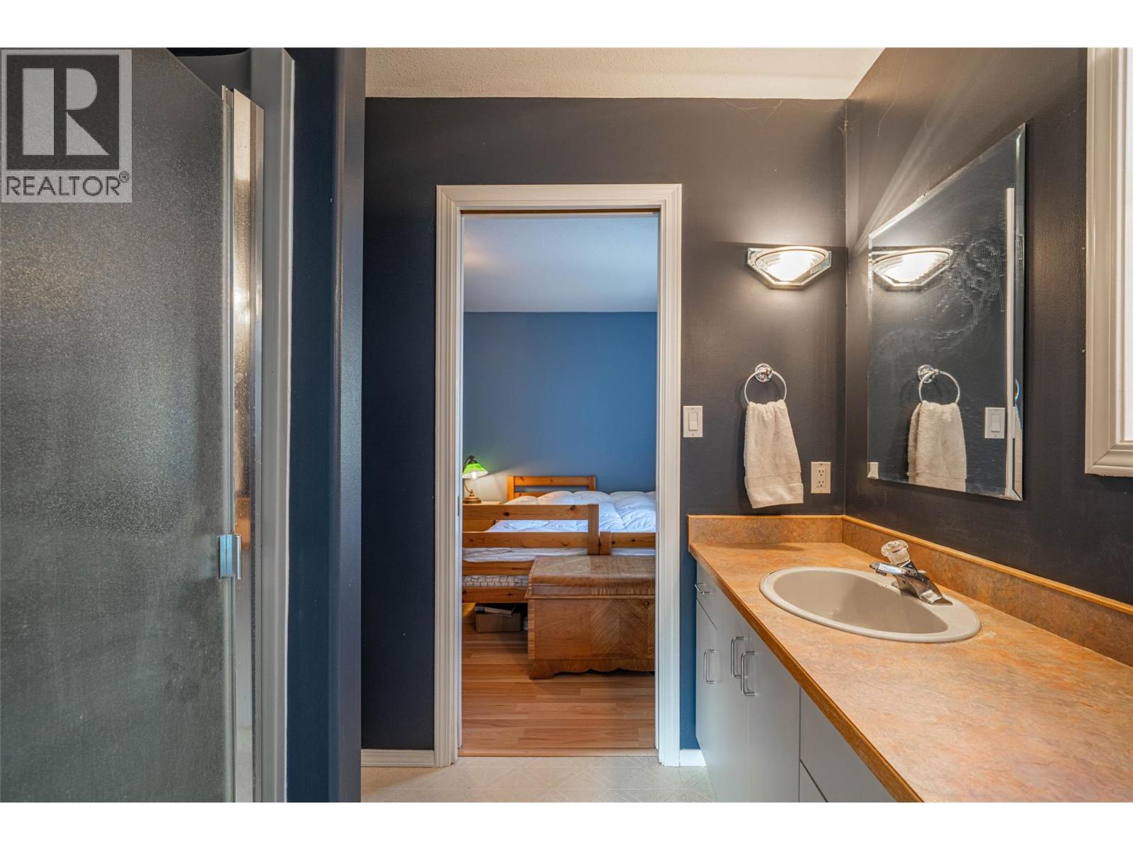 205 Ashnola Road - 27