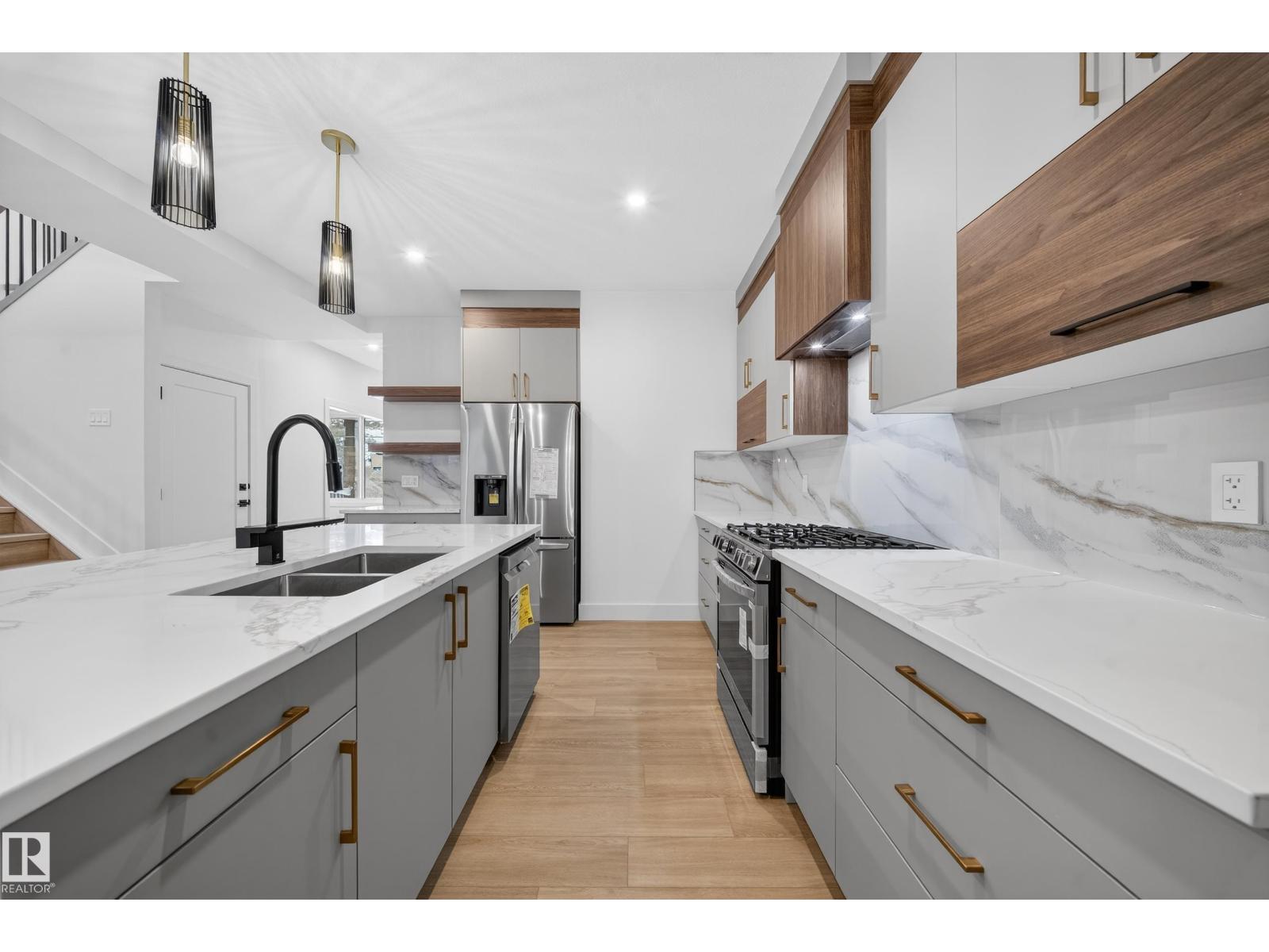 6115 CRAWFORD DR SW, Edmonton