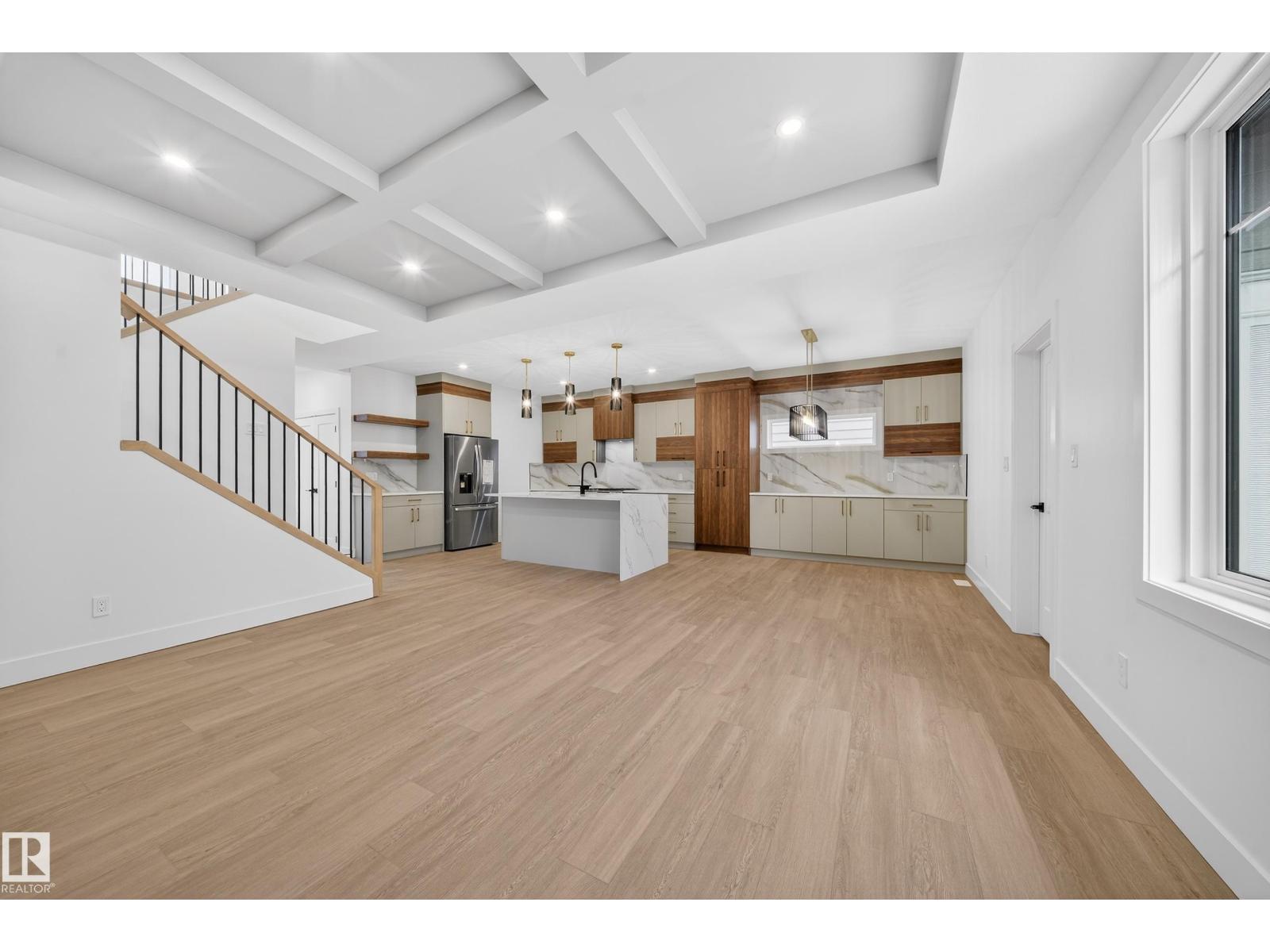 6115 CRAWFORD DR SW, Edmonton