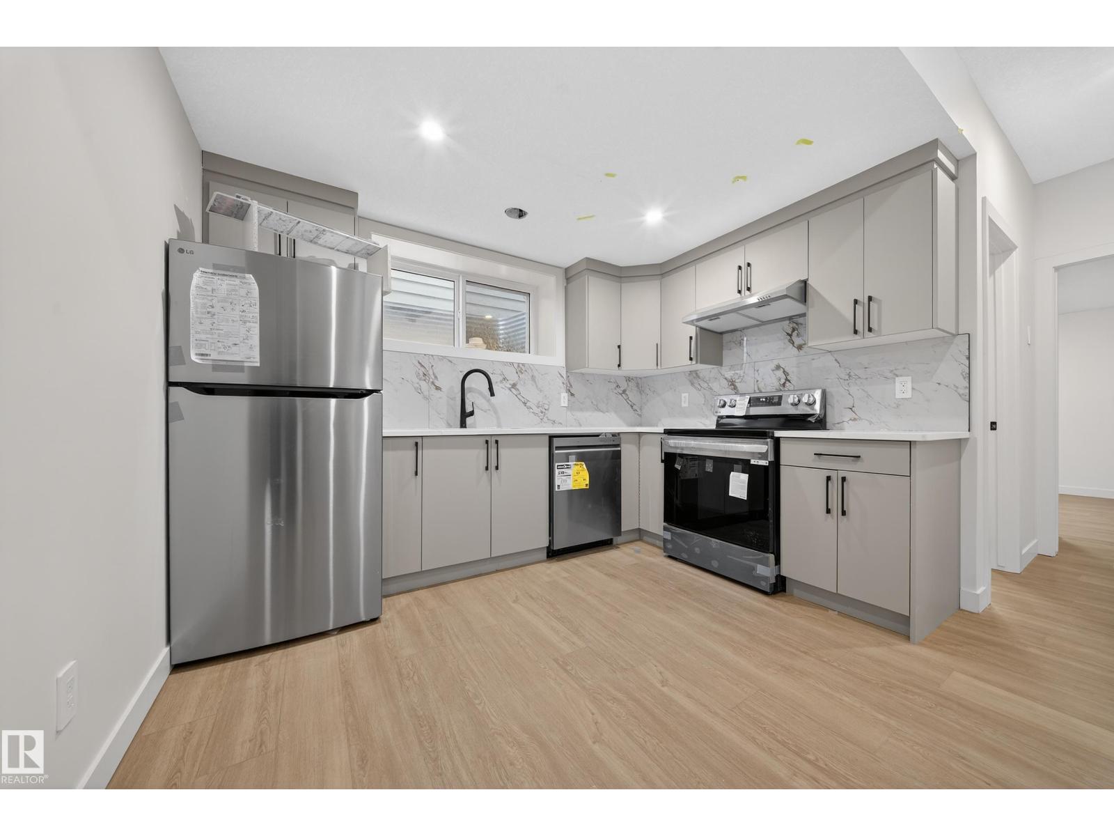 6115 CRAWFORD DR SW, Edmonton