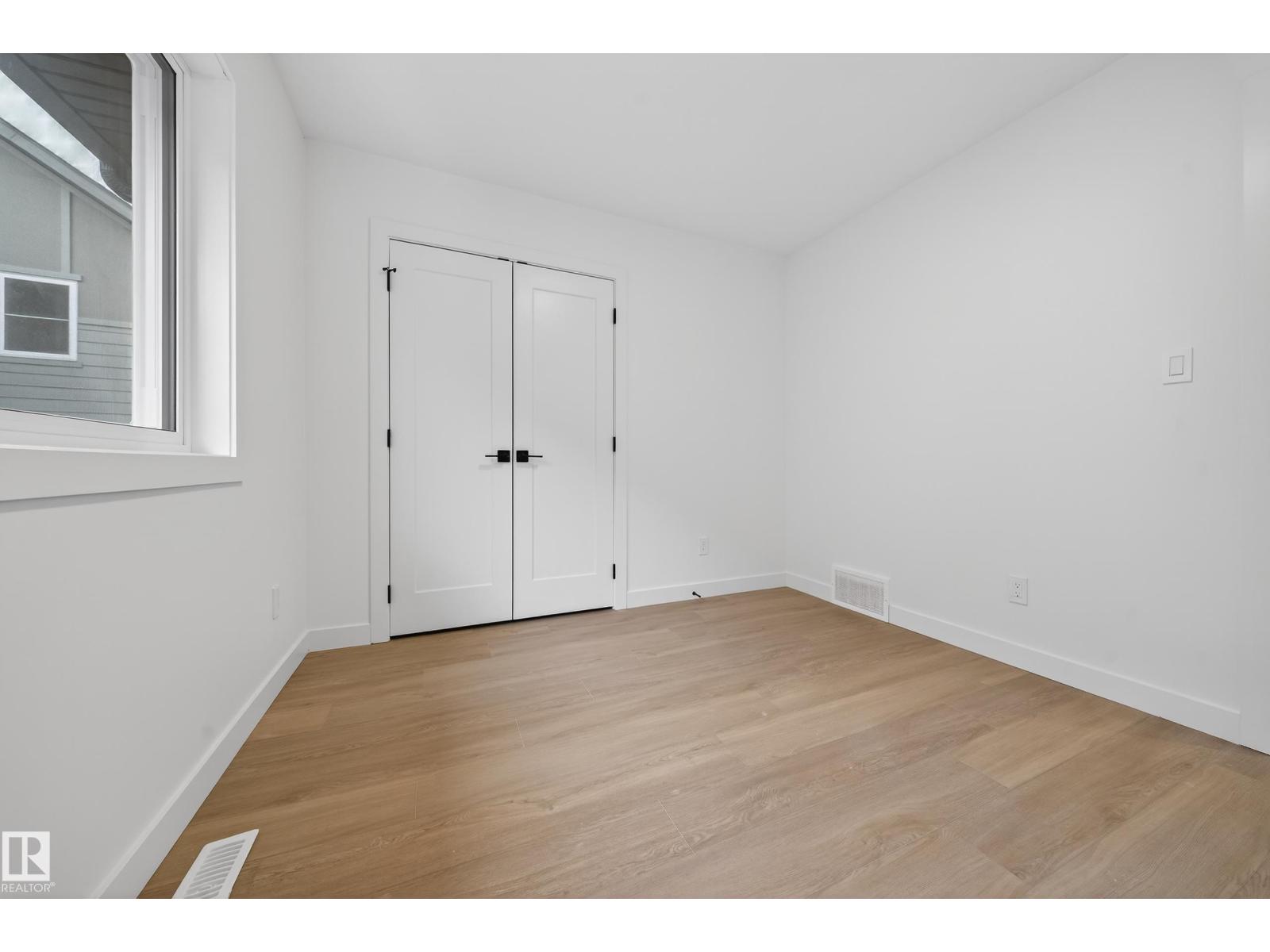 6115 CRAWFORD DR SW, Edmonton