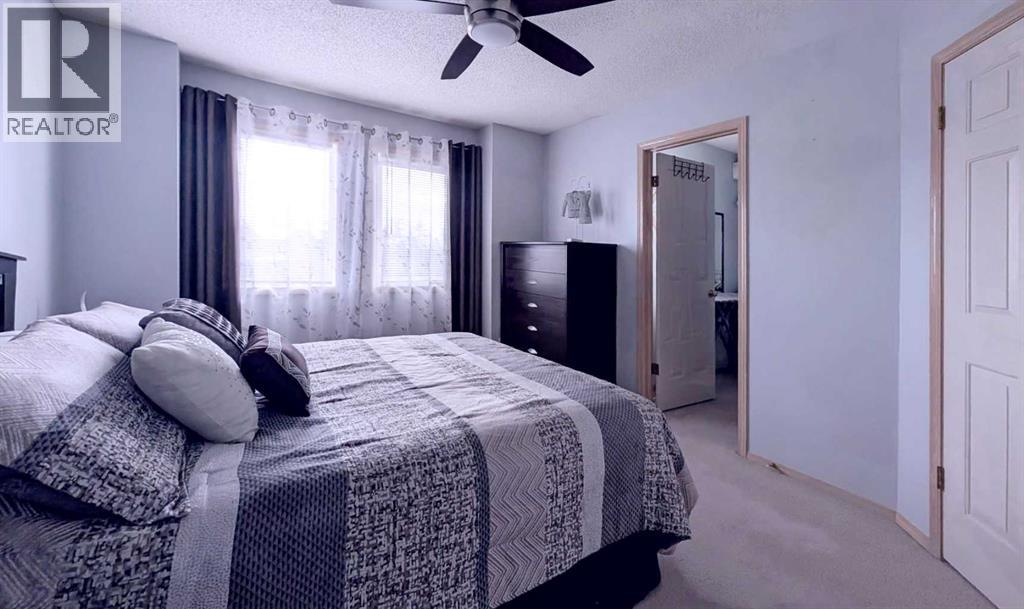 Single Family House for Sale in  Shawbrooke Court SW Shawnessy Calgary 