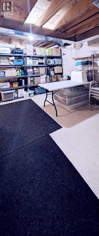 Single Family House for Sale in  Shawbrooke Court SW Shawnessy Calgary 