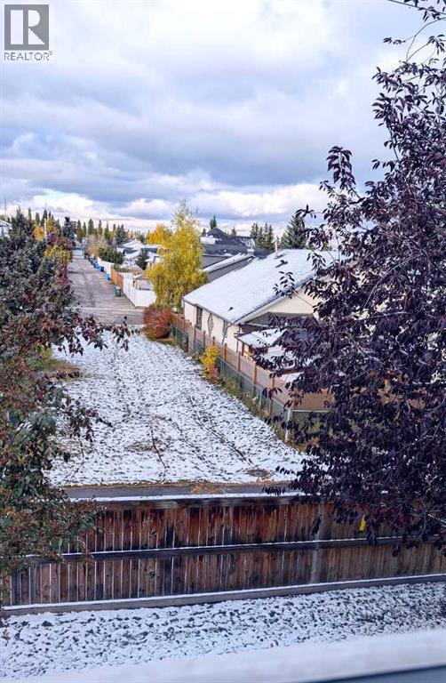 Single Family House for Sale in  Shawbrooke Court SW Shawnessy Calgary 