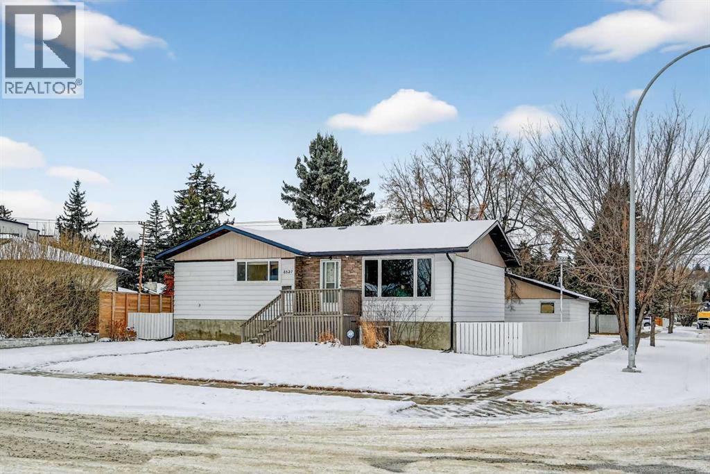 Single Family House Bungalow for Sale in  Bowglen Road NW Bowness Calgary 
