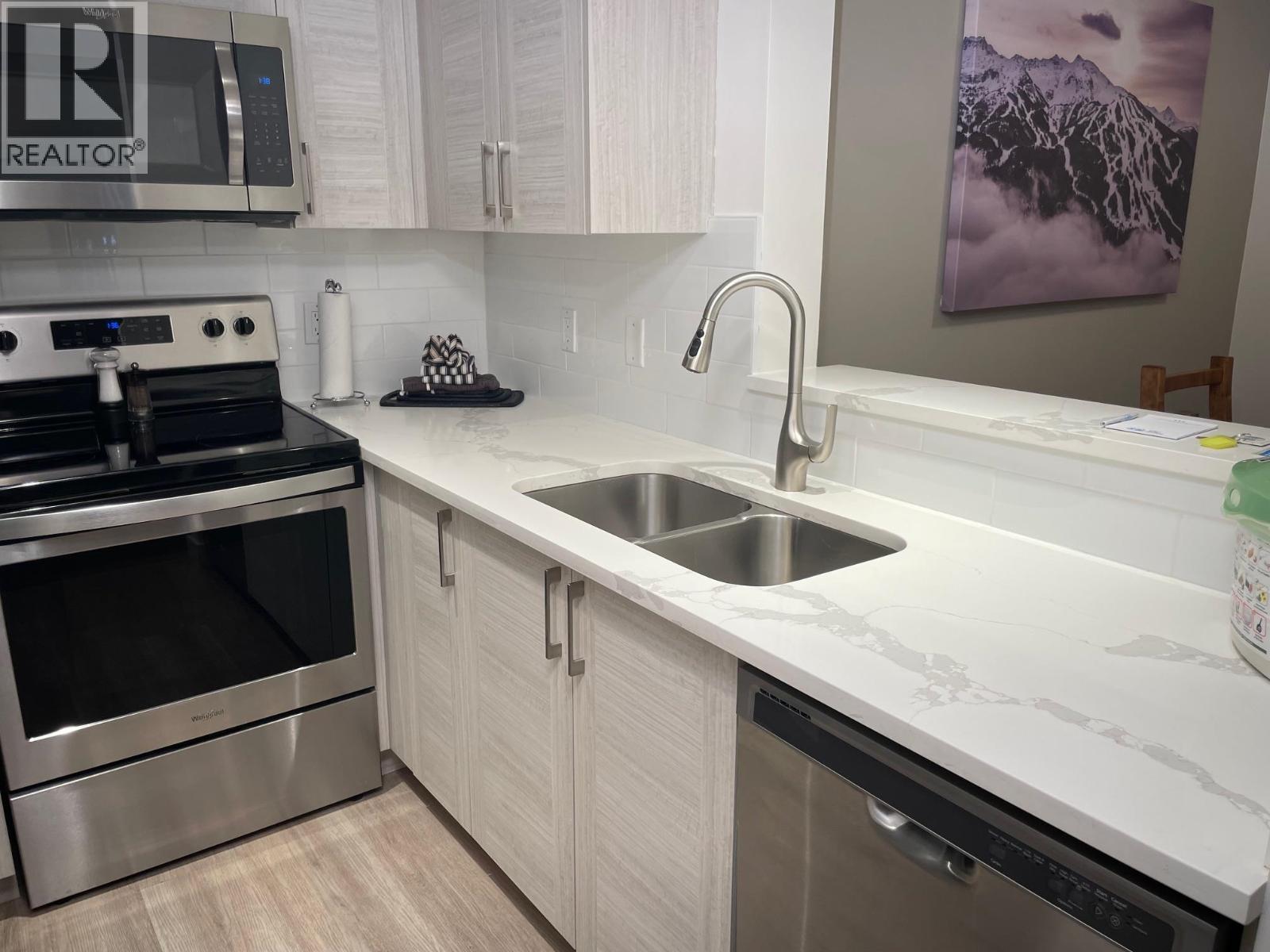 Week 51 116-4355 NORTHLANDS BOULEVARD, Whistler