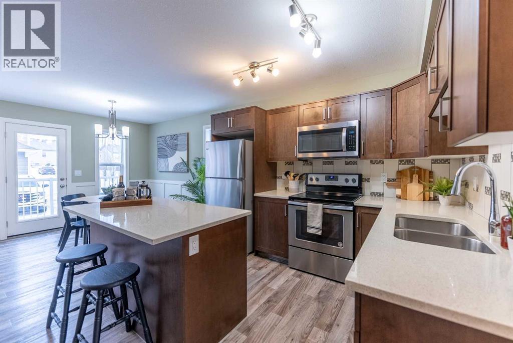 4716 College Avenue, Lacombe