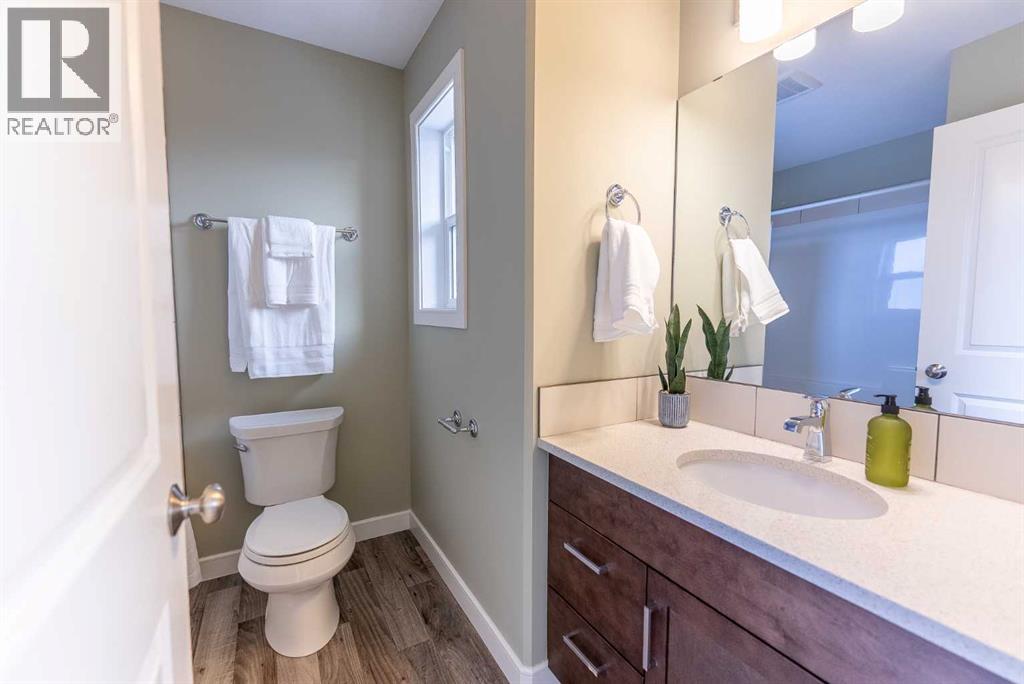 4716 College Avenue, Lacombe