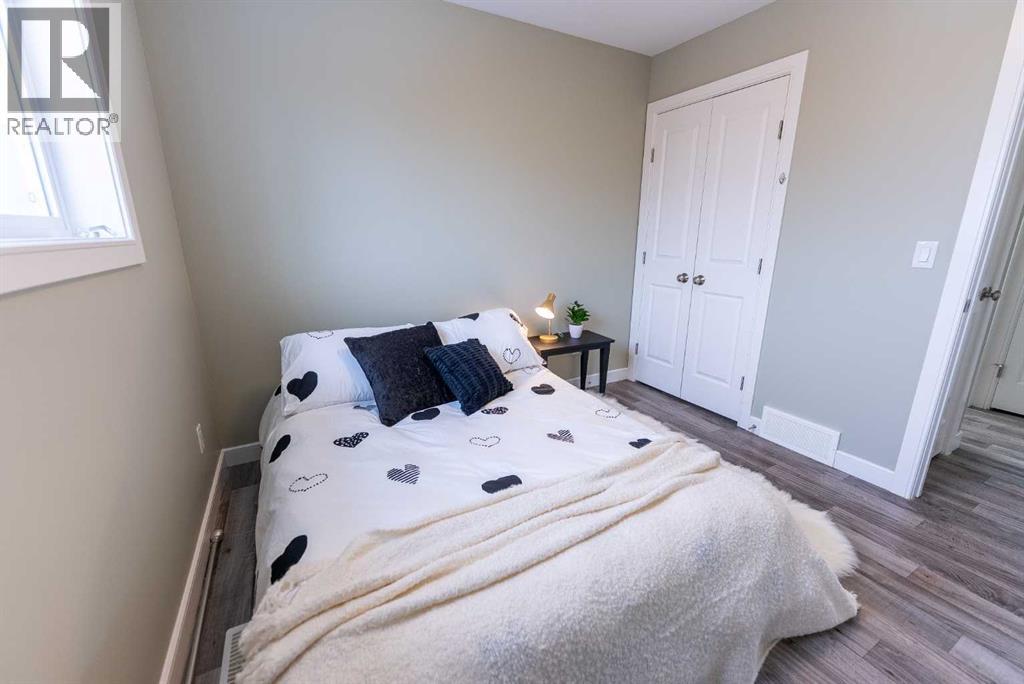 4716 College Avenue, Lacombe