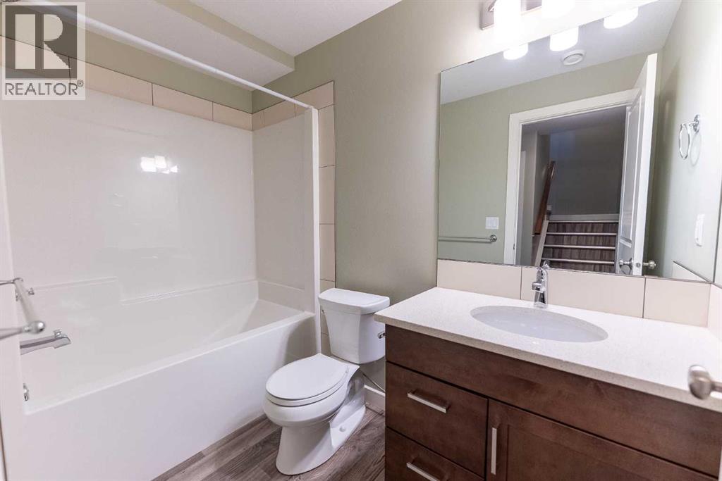 4716 College Avenue, Lacombe