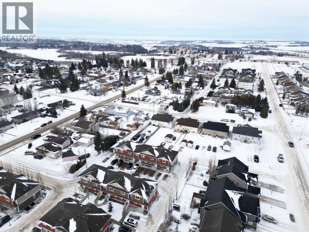 4716 College Avenue, Lacombe