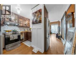 1429 Brunette Avenue, Coquitlam, BC V3K1G7 Photo 11
