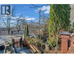 1429 Brunette Avenue, Coquitlam, BC V3K1G7 Photo 36