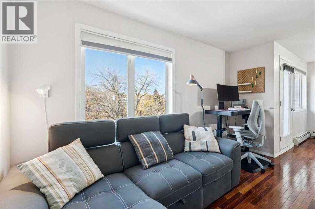 Single Family House for Sale in    Street NW Bowness Calgary 