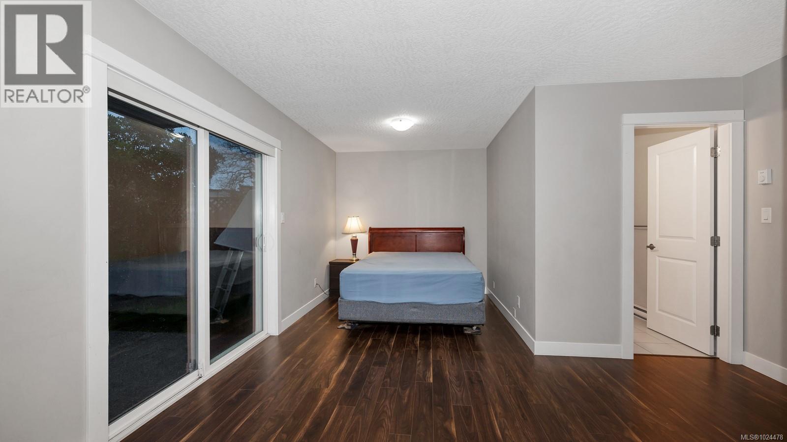 101 2889 Carlow Road, Langford