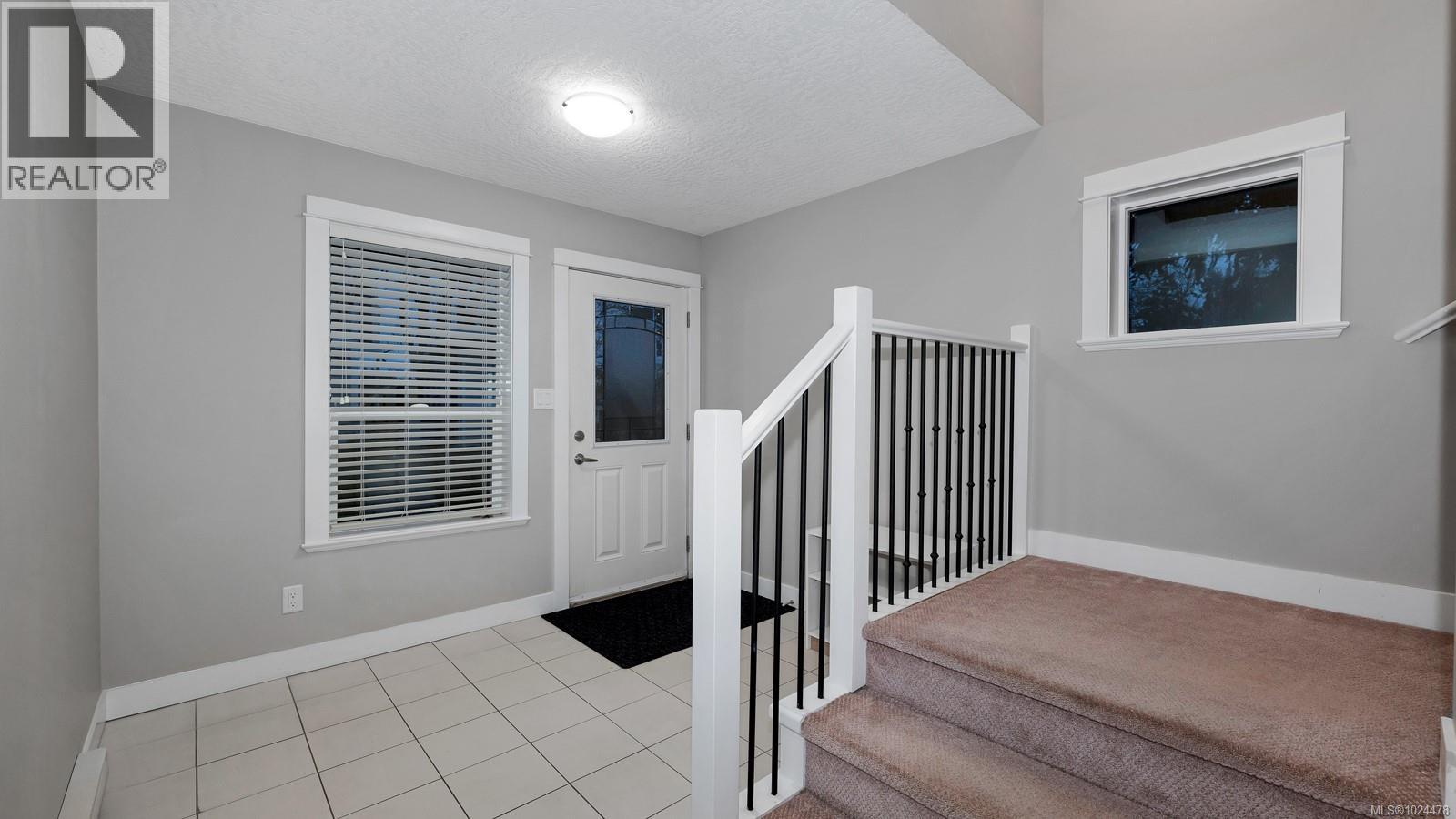 101 2889 Carlow Road, Langford