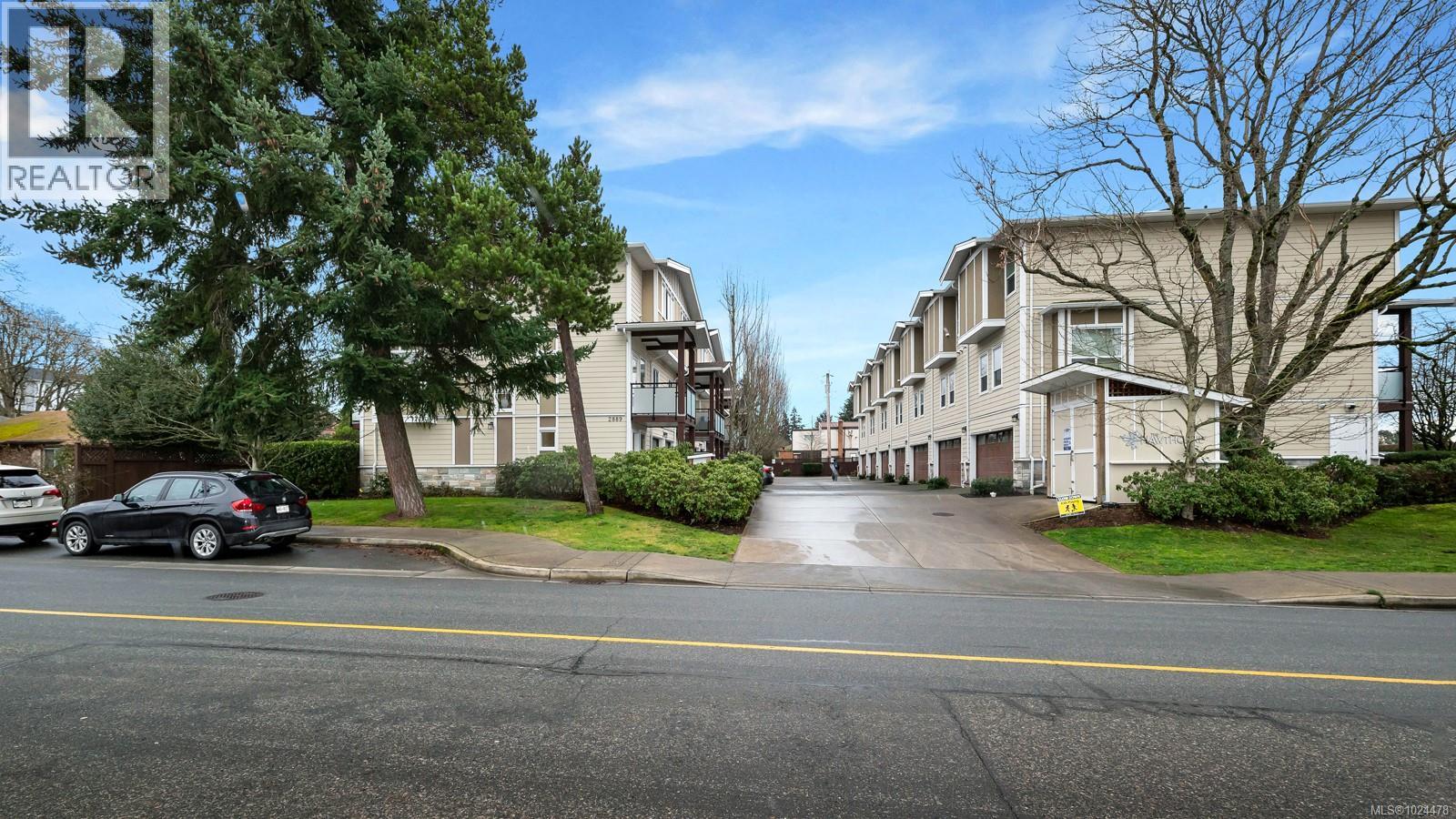 101 2889 Carlow Road, Langford