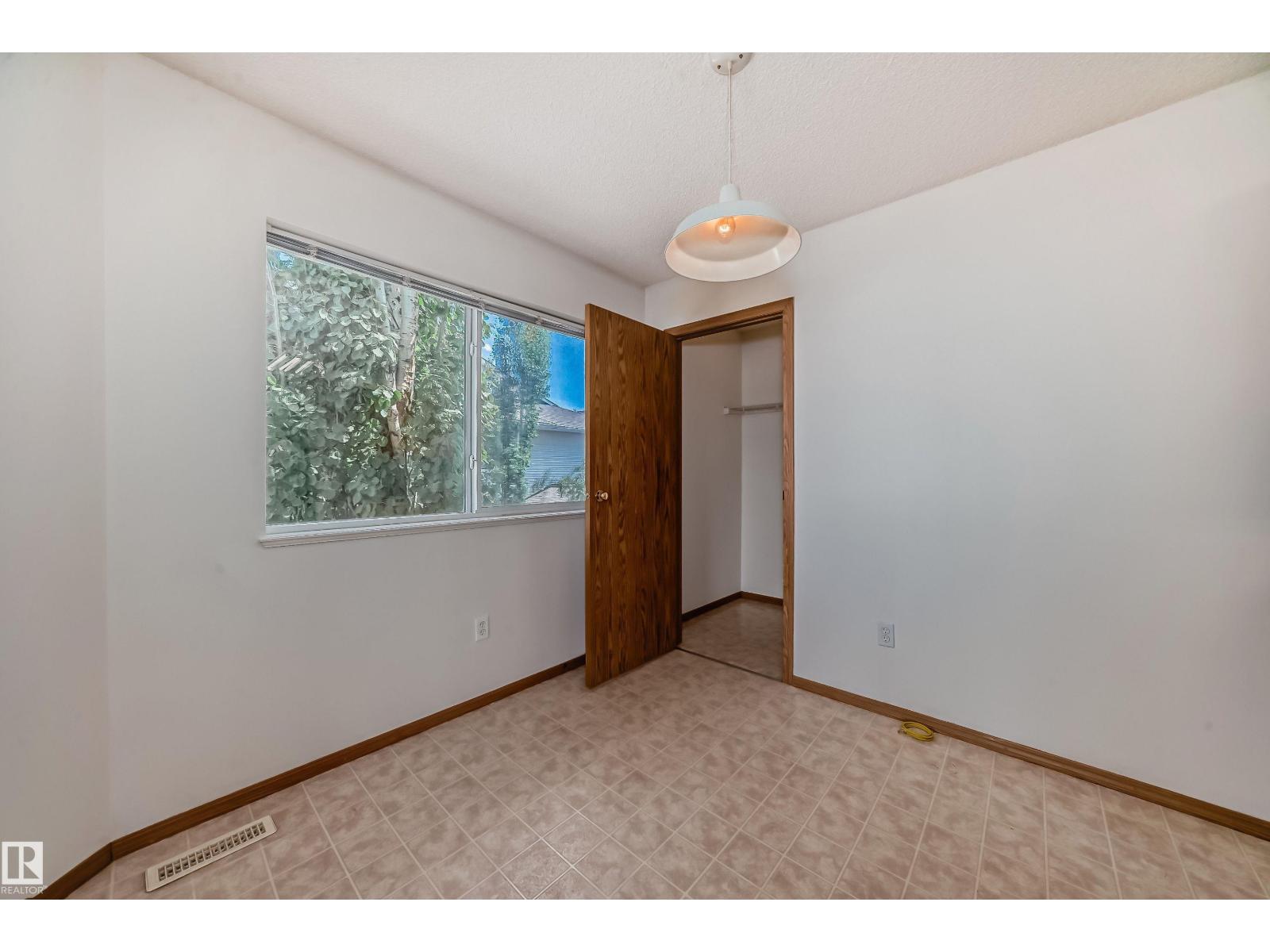 #107 620 KING ST, Spruce Grove