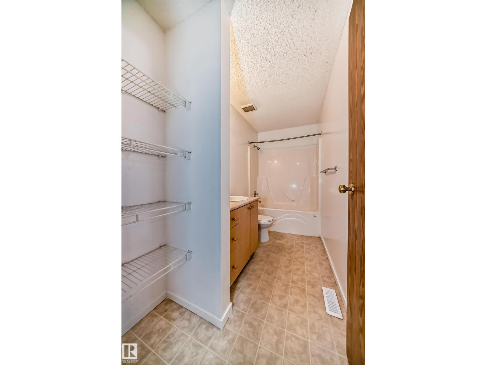 #107 620 KING ST, Spruce Grove