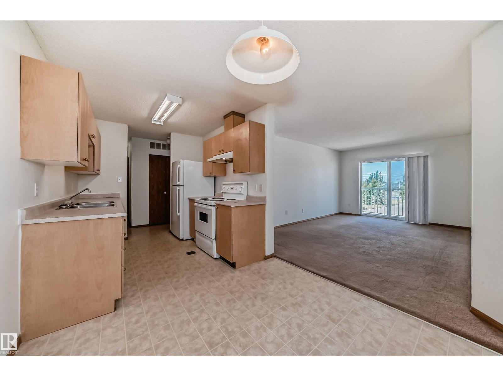 #107 620 KING ST, Spruce Grove