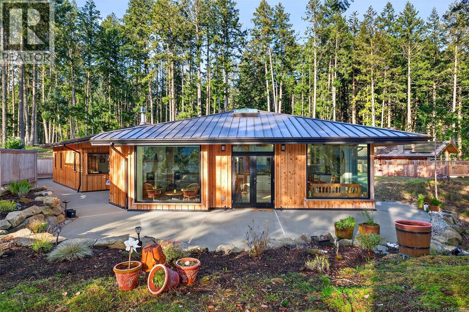 177 Maracaibo Lane, Salt Spring