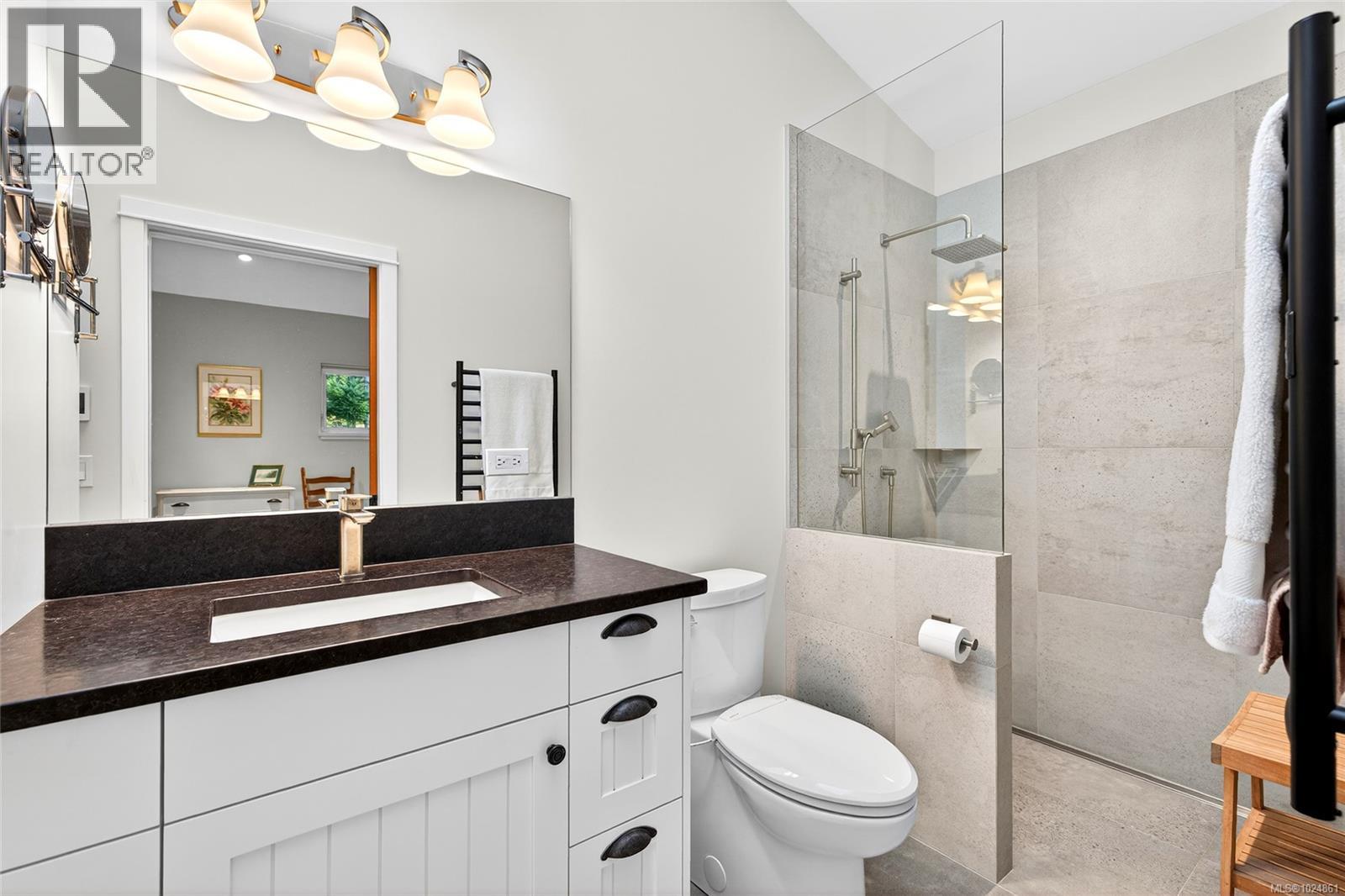  177 Maracaibo Lane, Salt Spring