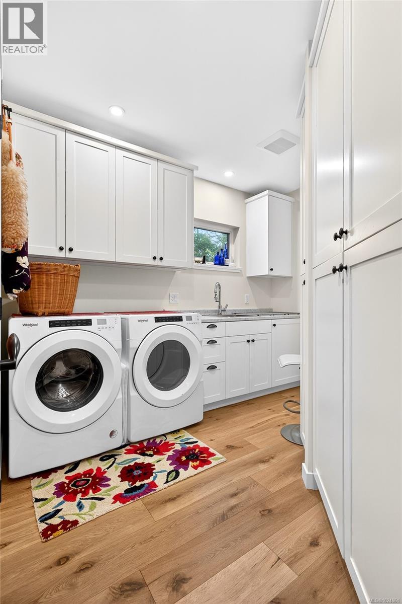  177 Maracaibo Lane, Salt Spring