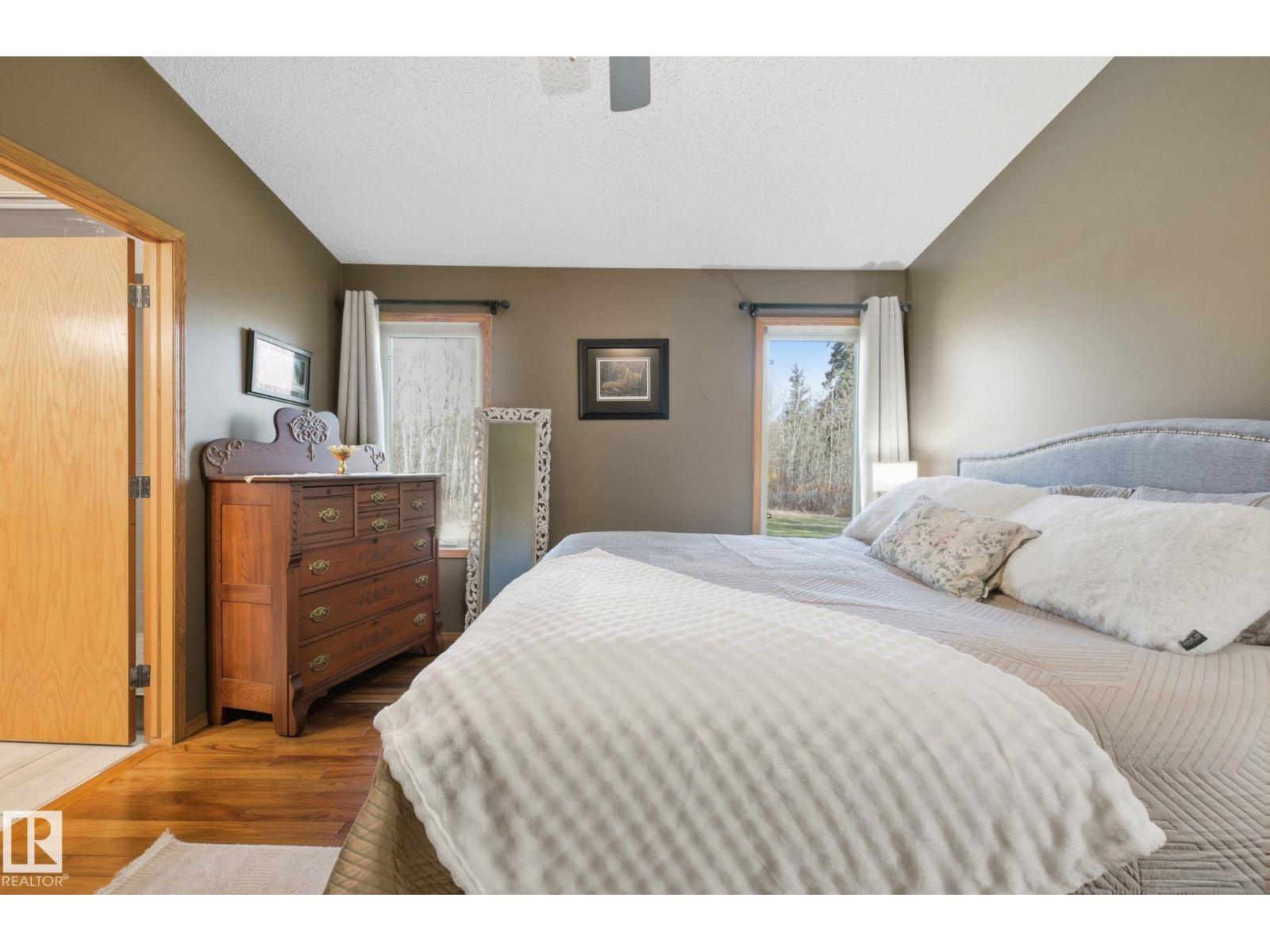 22516 TWP ROAD 572, Rural Sturgeon County